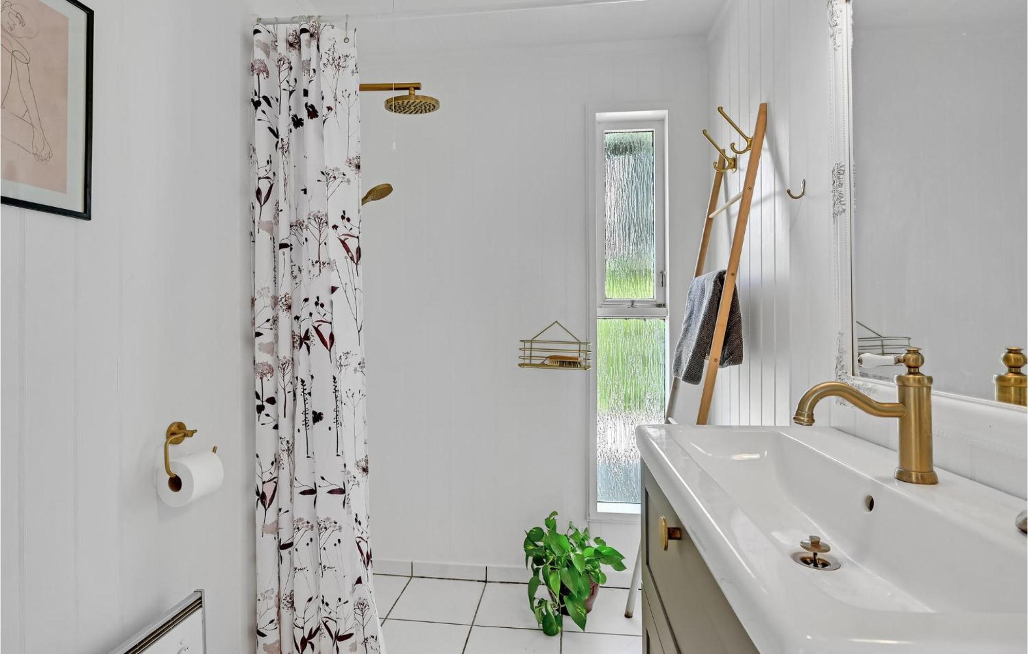 Amazing Home In Kerteminde With 3 Bedrooms And Wifi Экстерьер фото