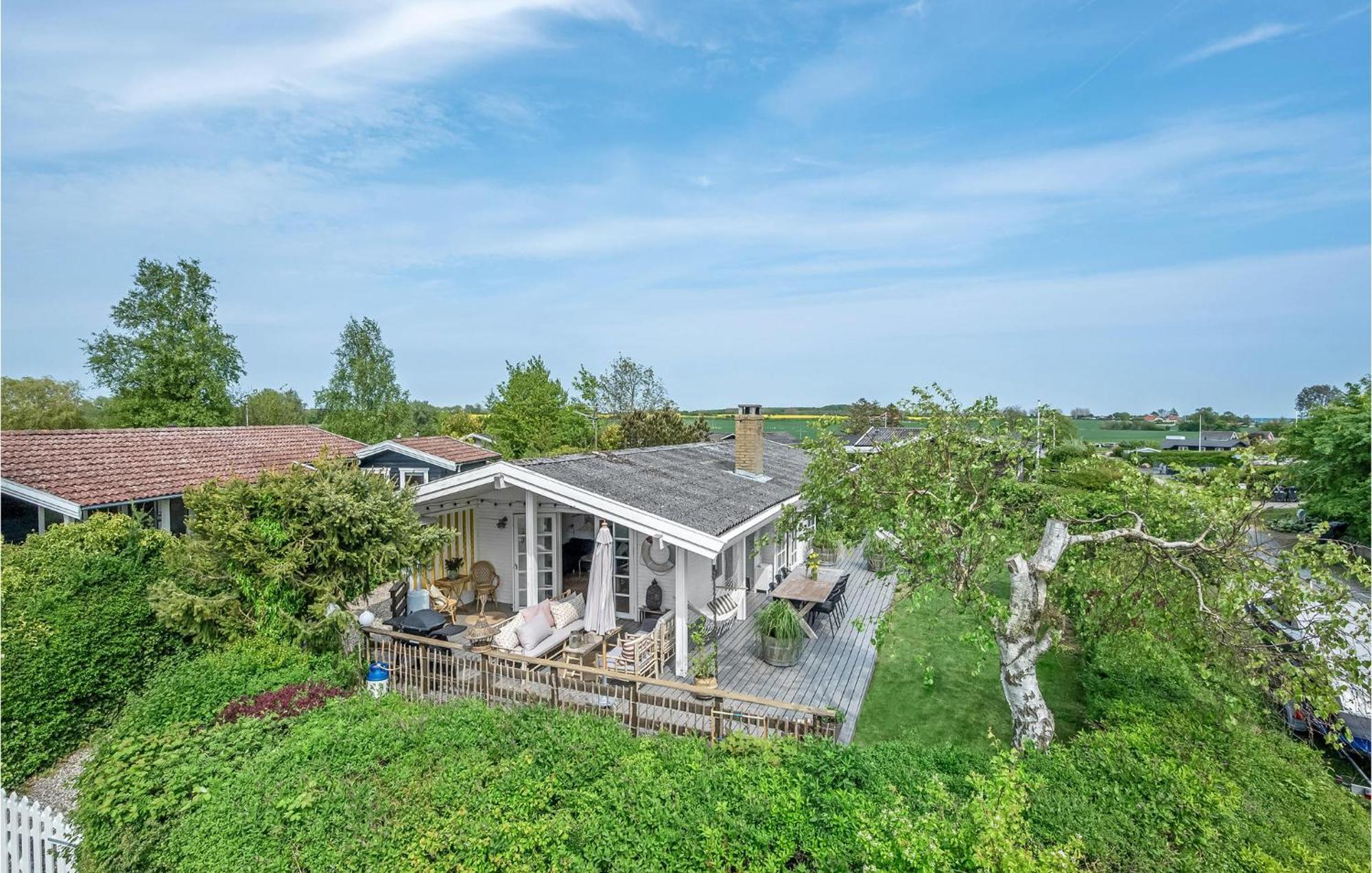 Amazing Home In Kerteminde With 3 Bedrooms And Wifi Экстерьер фото